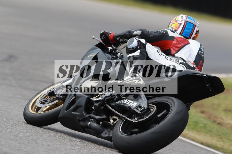 Archiv-2022/13 25.04.2022 Plüss Moto Sport ADR/Freies Fahren/92
